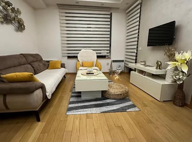 Prica 16 公寓 兹拉蒂博尔